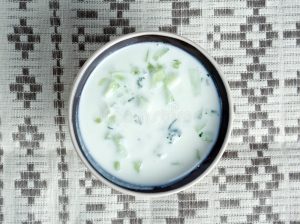 cacä±k-turkish-dish-seasoned-strained-diluted-yogurt-56648173 | Qida Elmi